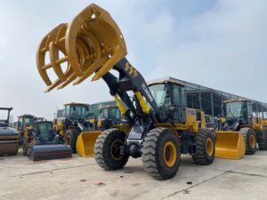 Máy xúc lật XCMG LW500KN - gắp gỗ